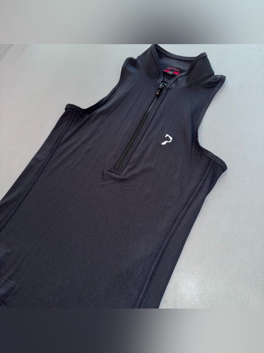 Greyson Womens Vesta Mock Neck Top 1/4 zip Sleeveless XS black Golf Tennis EUC